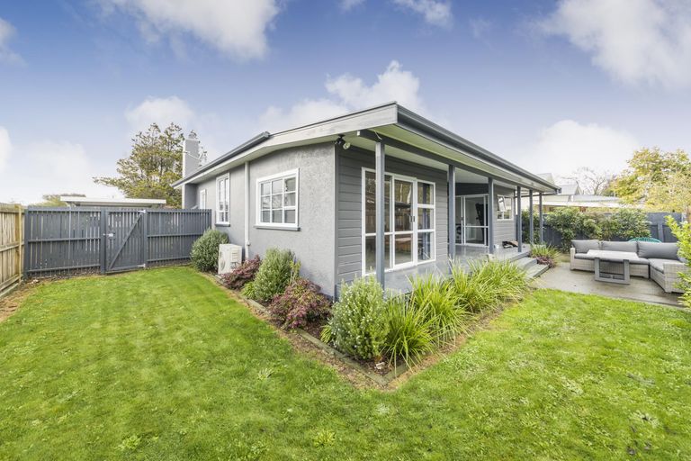 Photo of property in 8 Ngaio Street, West End, Palmerston North, 4412