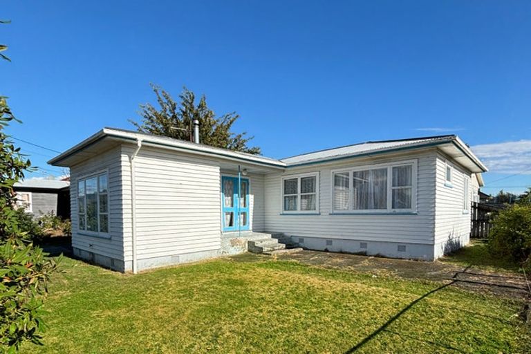Photo of property in 63 Trafalgar Street, Levin, 5510