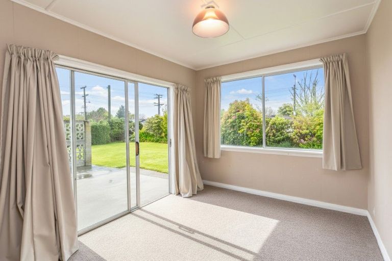 Photo of property in 42 Jellicoe Street, Greytown, 5712