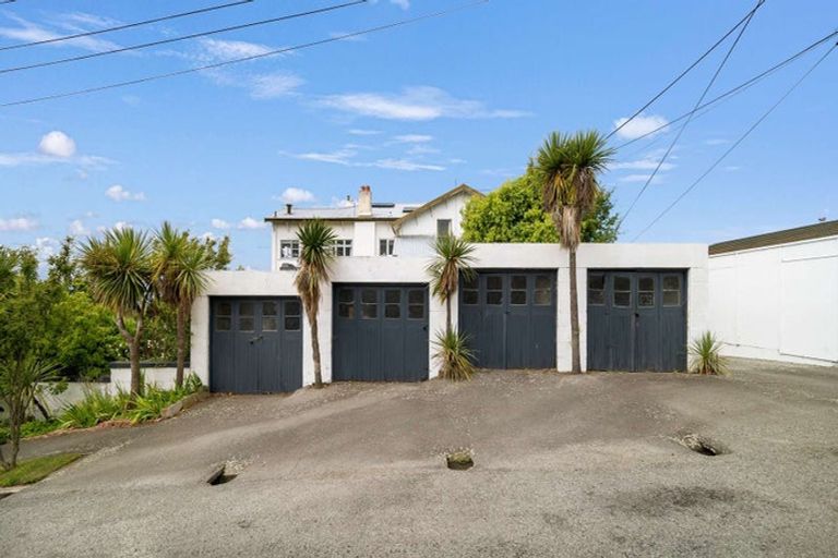 Photo of property in 1 Greta Street, South Hill, Oamaru, 9400