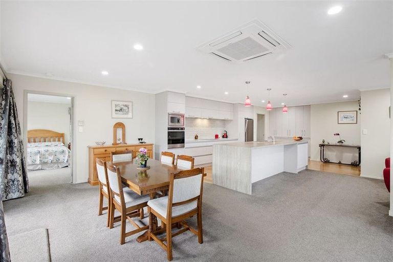 Photo of property in 19 Owens Road, Waiuku, 2123