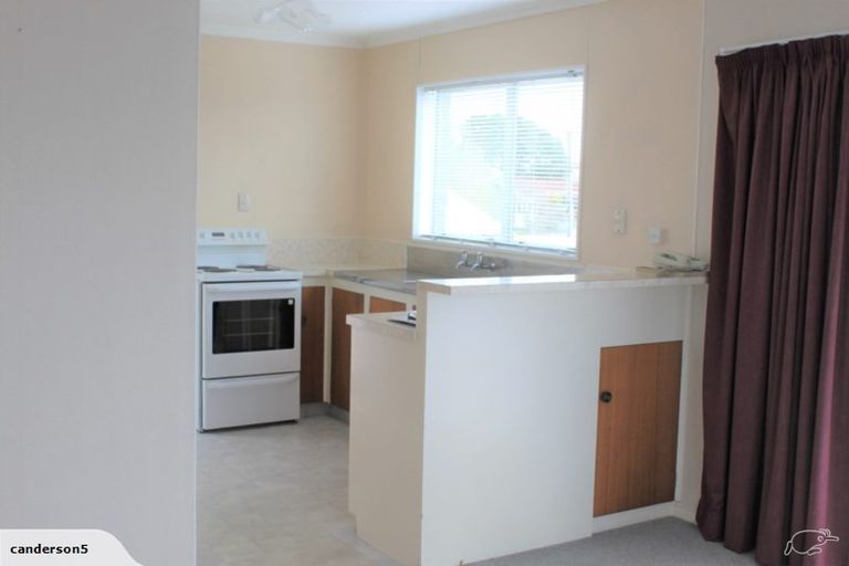 Photo of property in 43b Fulford Street, New Plymouth, 4310
