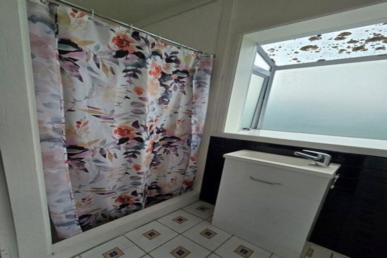 Photo of property in 172 Kawaha Point Road, Kawaha Point, Rotorua, 3010