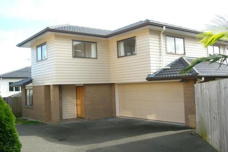 Photo of property in 15 Janway Avenue, Flat Bush, Auckland, 2016