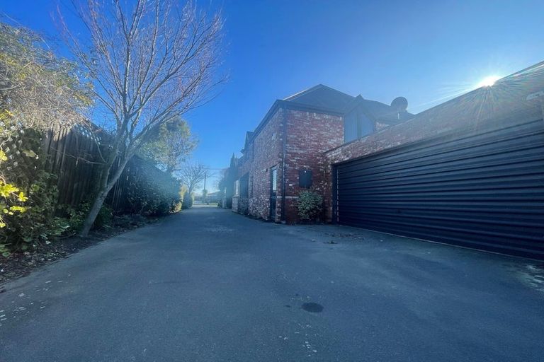 Photo of property in 2/70 Champion Street, Edgeware, Christchurch, 8013