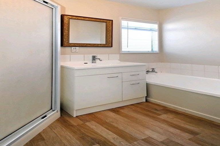 Photo of property in 22a Hay Street, Bromley, Christchurch, 8062