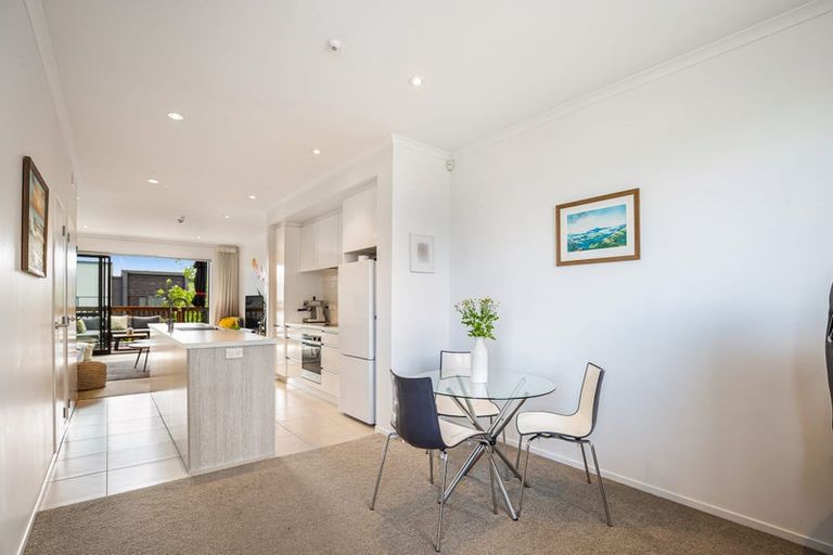 Photo of property in 4 Torea Tai Road, Hobsonville, Auckland, 0616