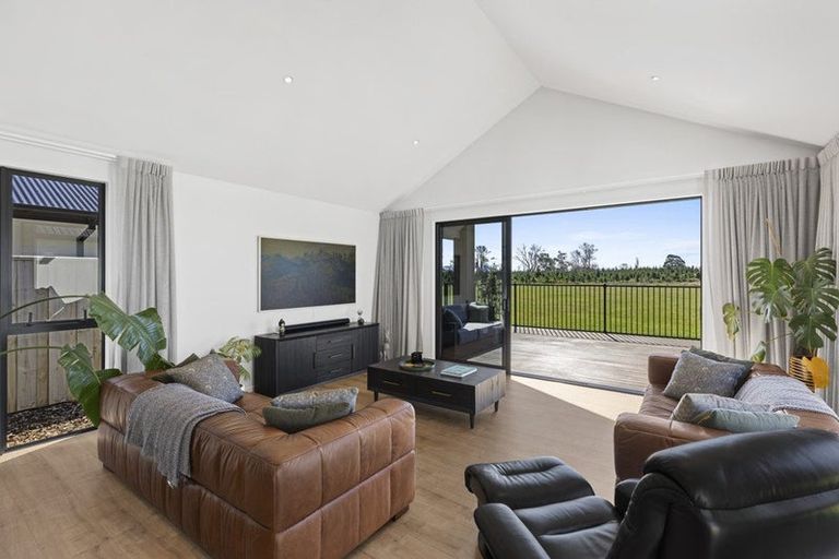 Photo of property in 69 Te Hurunui Drive, Pegasus, 7612