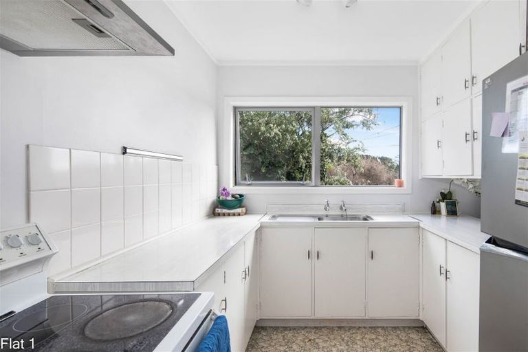 Photo of property in 90f1 Helston Road, Paparangi, Wellington, 6037