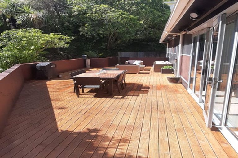 Photo of property in 35 Weld Street, Wadestown, Wellington, 6012