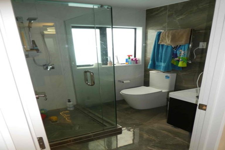 Photo of property in 39a Keegan Drive, Massey, Auckland, 0614