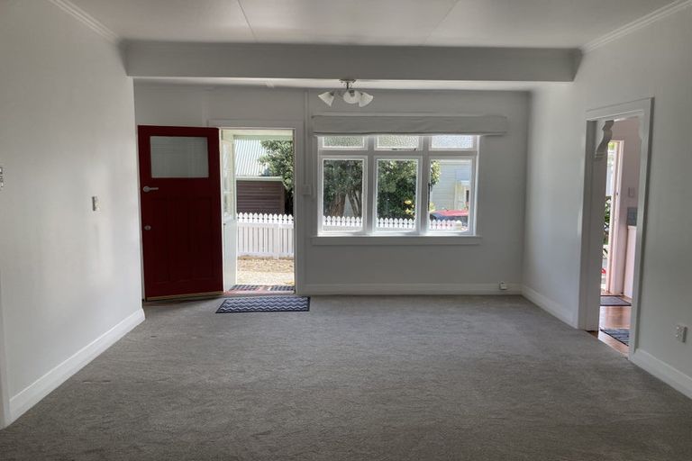Photo of property in 1 Salisbury Avenue, Mount Cook, Wellington, 6021