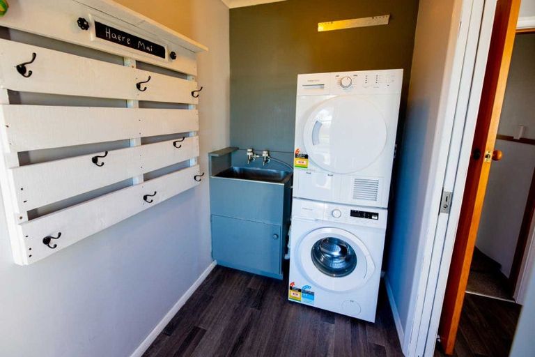 Photo of property in 5 Green Avenue, Levin, 5510