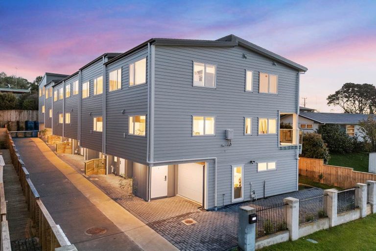 Photo of property in 7d Liston Street, Northcote, Auckland, 0627