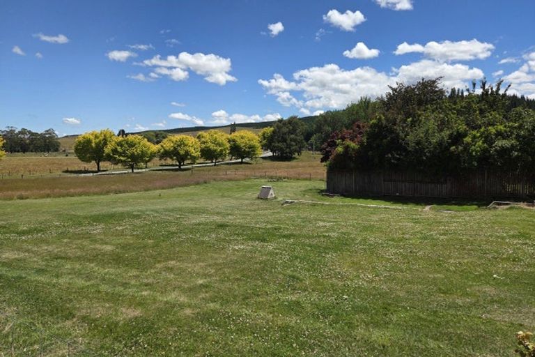 Photo of property in 7 Swalwell Street, Waikaia, 9778