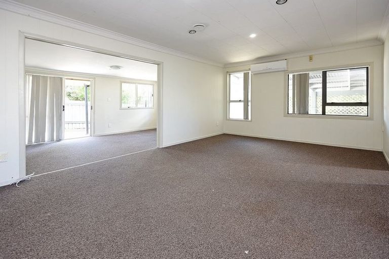 Photo of property in 45 Mckinstry Avenue, Mangere East, Auckland, 2024