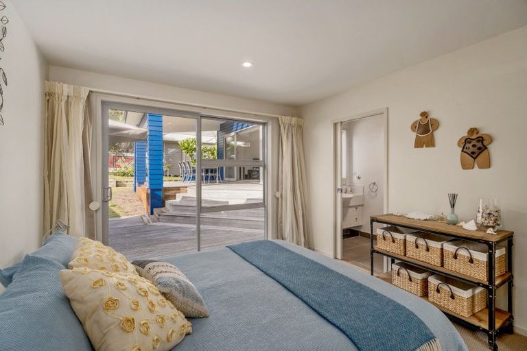 Photo of property in 14 Vista Paku, Pauanui, Hikuai, 3579