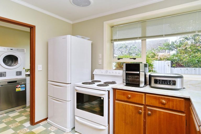 Photo of property in 2/513 Mairehau Road, Parklands, Christchurch, 8083