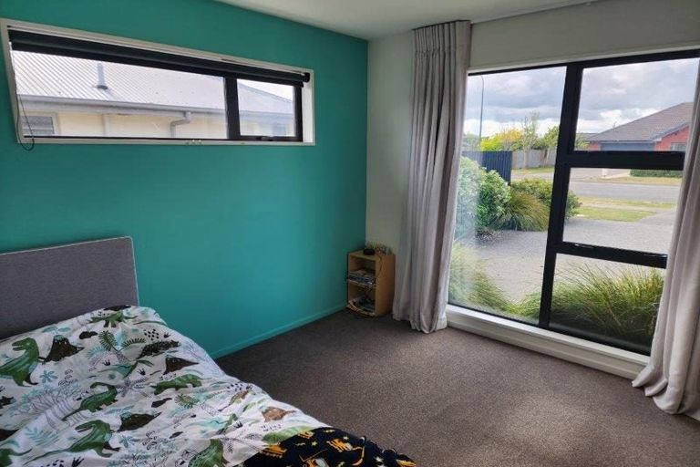 Photo of property in 20 Burnham School Road, Rolleston, 7614