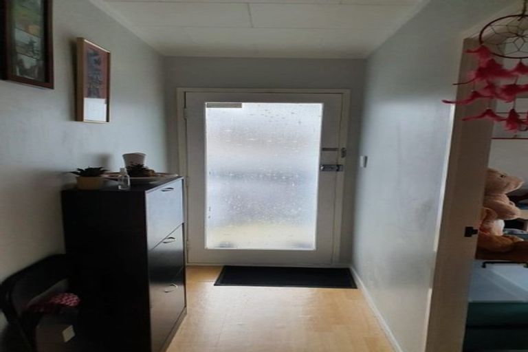 Photo of property in 2/43 Ferndown Avenue, Papatoetoe, Auckland, 2025