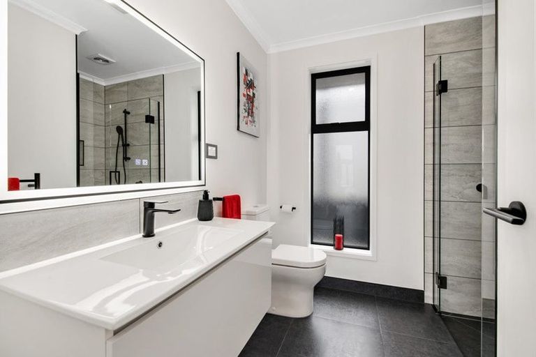 Photo of property in 23 Urumaraki Avenue, Helensville, 0800