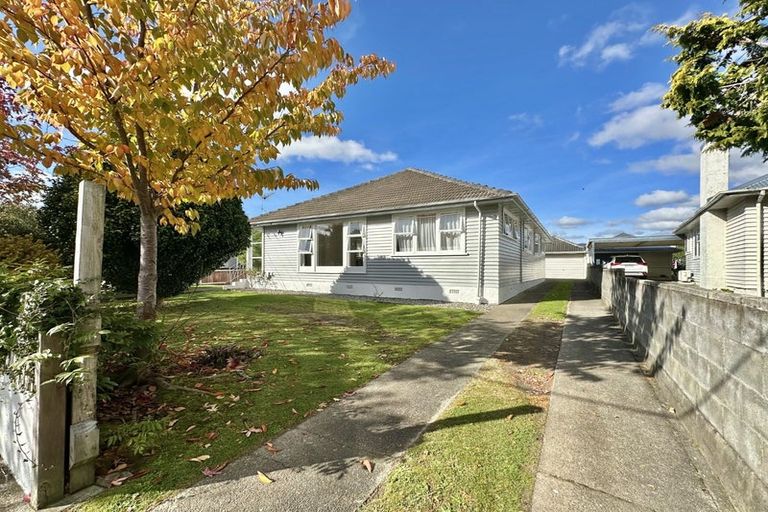 Photo of property in 15 Maher Street, Elderslea, Upper Hutt, 5018