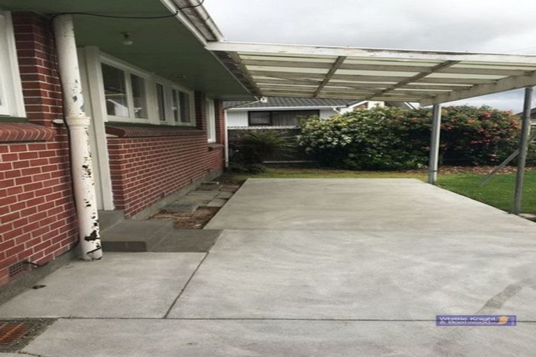 Photo of property in 65 Boston Avenue, Hornby, Christchurch, 8042