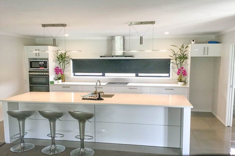 Photo of property in 31 Merrimana Drive, Thames, 3500