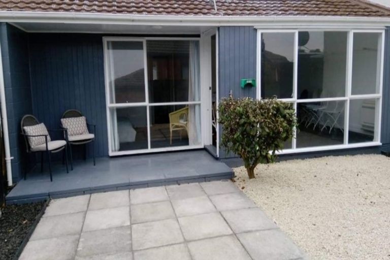 Photo of property in 4/30b Nortons Road, Avonhead, Christchurch, 8042