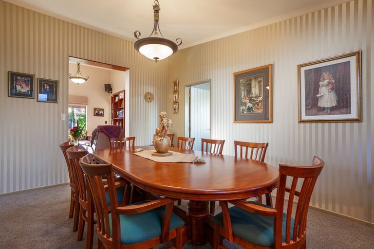 Photo of property in 33 Palm Springs Boulevard, Papamoa Beach, Papamoa, 3118