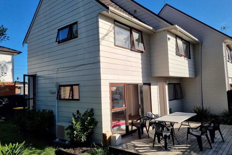 Photo of property in 15/19a Gray Avenue, Mangere East, Auckland, 2024
