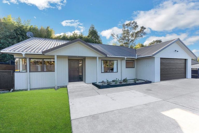 Photo of property in 338a Glengarry Road, Glen Eden, Auckland, 0602