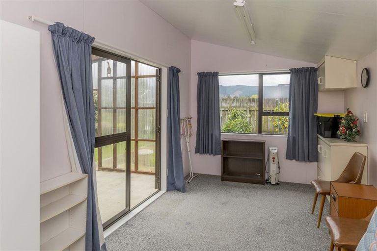 Photo of property in 18 Homewood Avenue, Levin, 5510