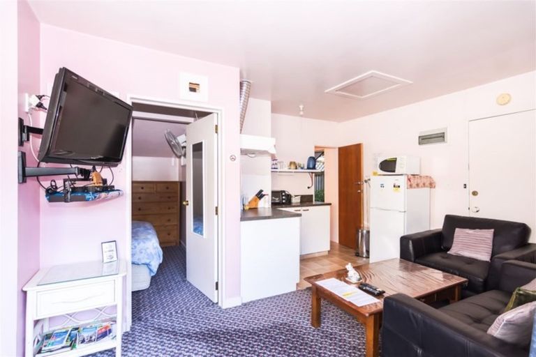 Photo of property in 275a Cranford Street, St Albans, Christchurch, 8052