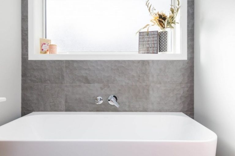 Photo of property in 36 Hopkirk Avenue, Wallaceville, Upper Hutt, 5018