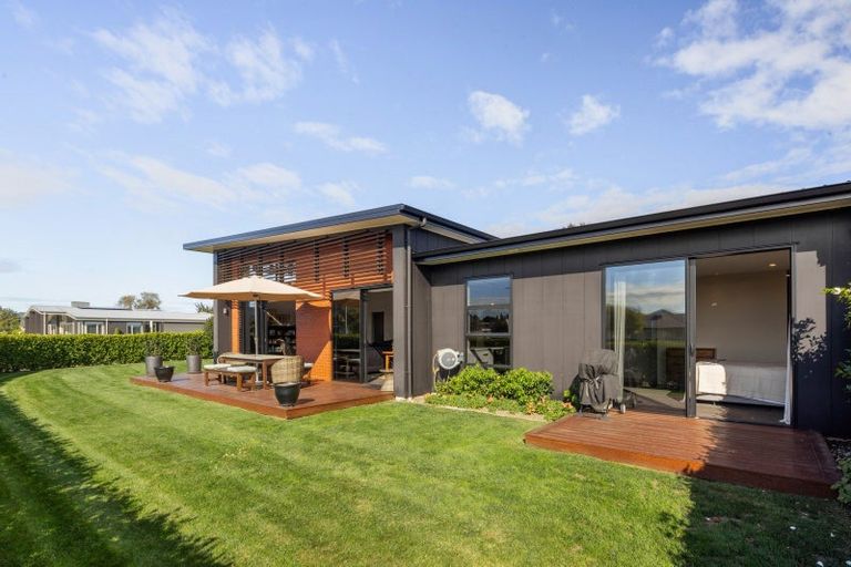 Photo of property in 2a Baxter Michael Crescent, Cambridge, 3434