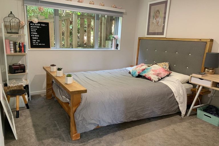 Photo of property in 141 Arran Road, Browns Bay, Auckland, 0630