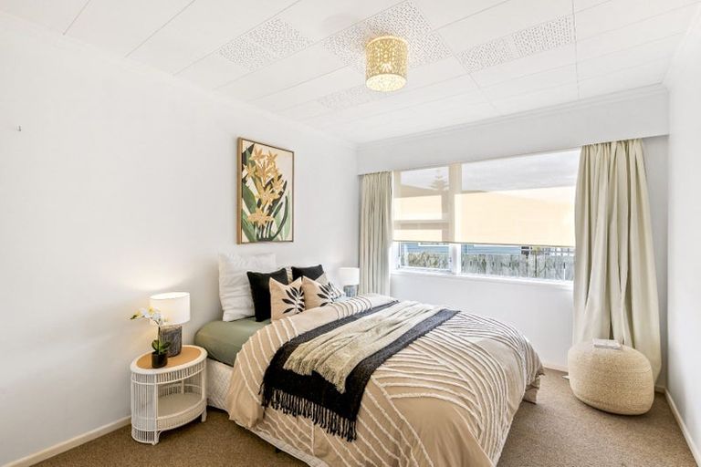 Photo of property in 63 Martin Road, Paraparaumu Beach, Paraparaumu, 5032
