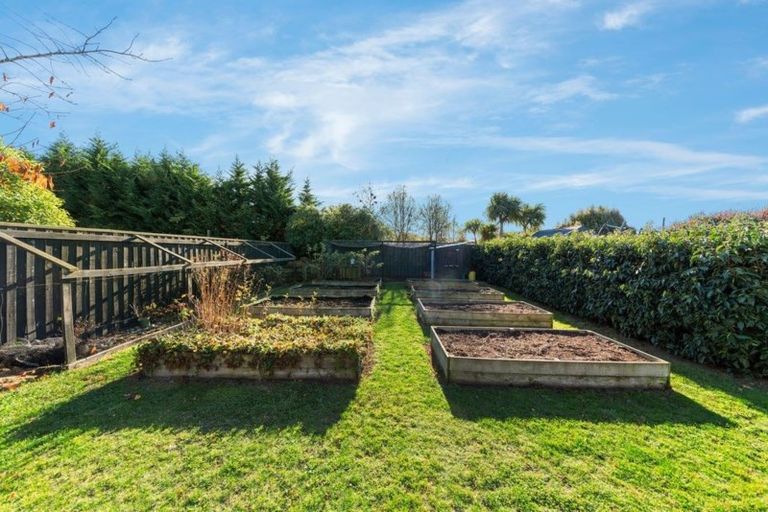 Photo of property in 27 Cameron Crescent, Rolleston, 7614