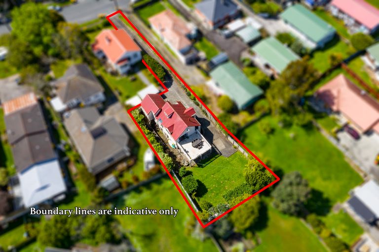 Photo of property in 121 Astley Avenue, New Lynn, Auckland, 0600