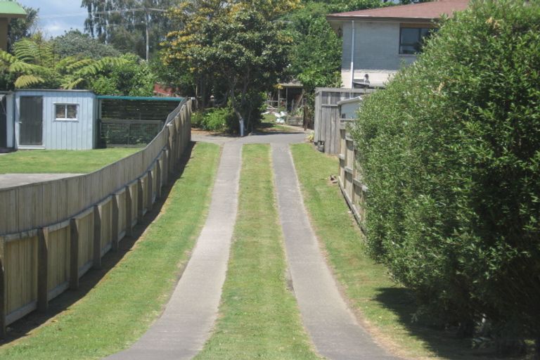 Photo of property in 44 Lee Street, Te Puke, 3119