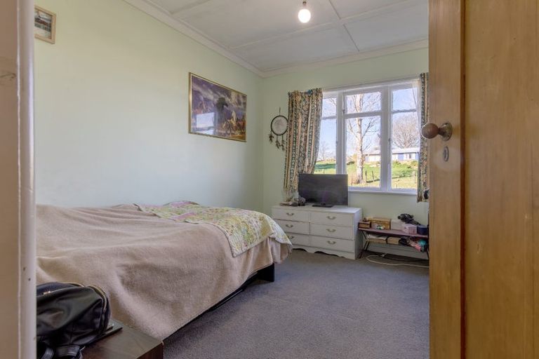 Photo of property in 48 Kenderdine Road, Elsthorpe, Otane, 4277