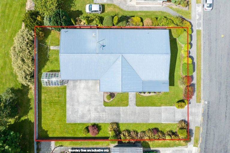 Photo of property in 17 Vera Street, Gore, 9710