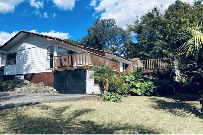 Photo of property in 23 Gibbs Crescent, Red Hill, Papakura, 2110