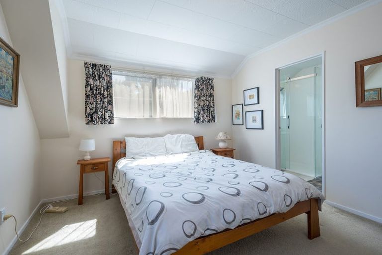 Photo of property in 367 Hardy Street, Nelson, 7010