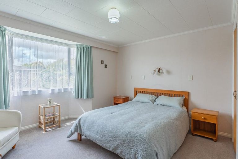 Photo of property in 2 Iti Street, Otaki, 5512