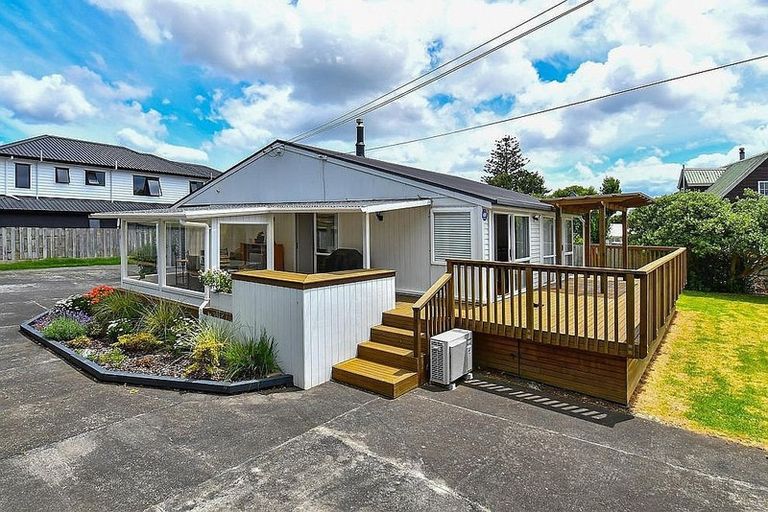 Photo of property in 1/40 Hamilton Road, Papatoetoe, Auckland, 2025