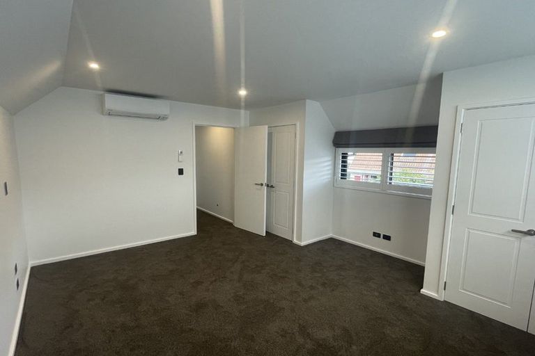 Photo of property in 76 Jeffreys Road, Fendalton, Christchurch, 8052