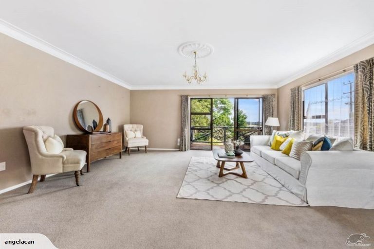 Photo of property in 217 Hobsonville Road, Hobsonville, Auckland, 0618