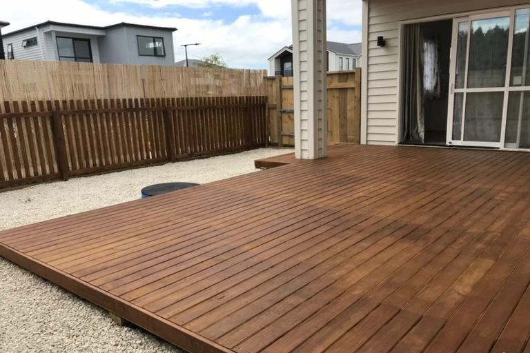 Photo of property in 12 Greenfinch Road, Hobsonville, Auckland, 0616